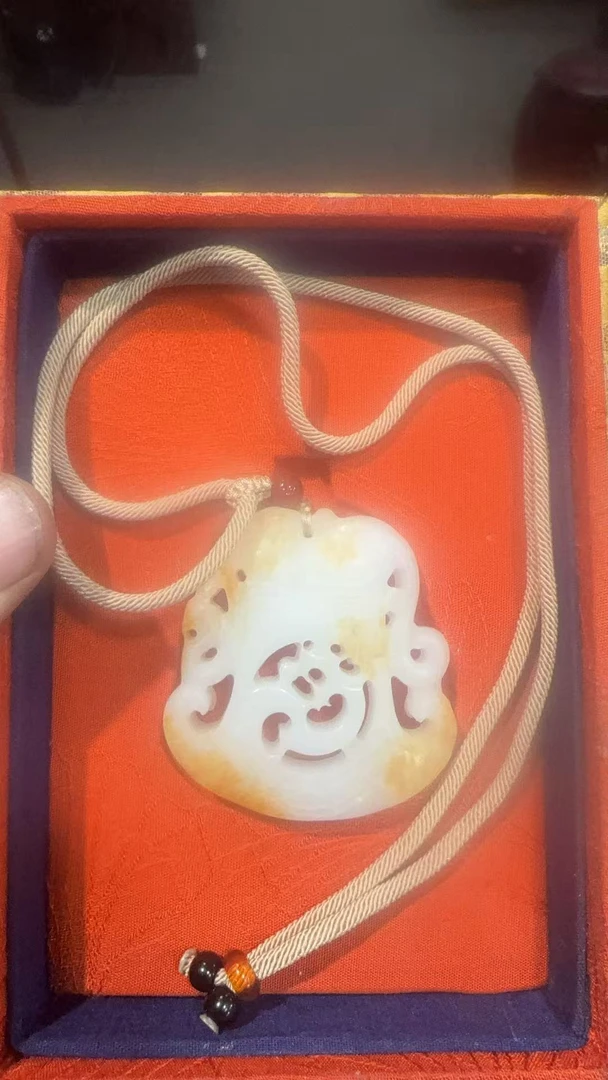 【晋博雅物】【玉器】三龙聚首把件