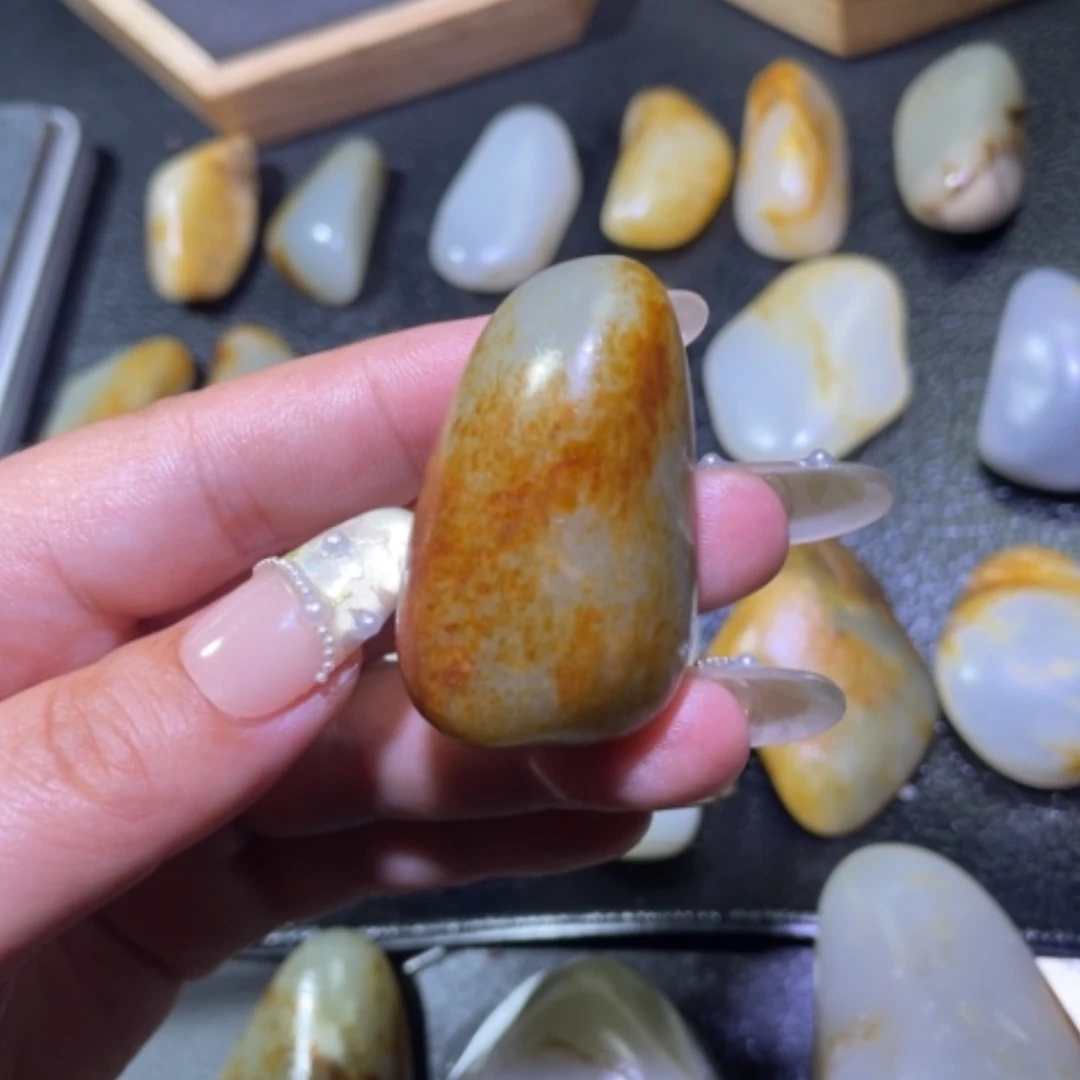 【闪购商品】和田玉未镶嵌颈饰无***春