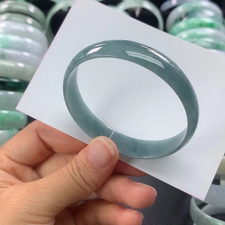 翡翠手镯未镶嵌公主53+