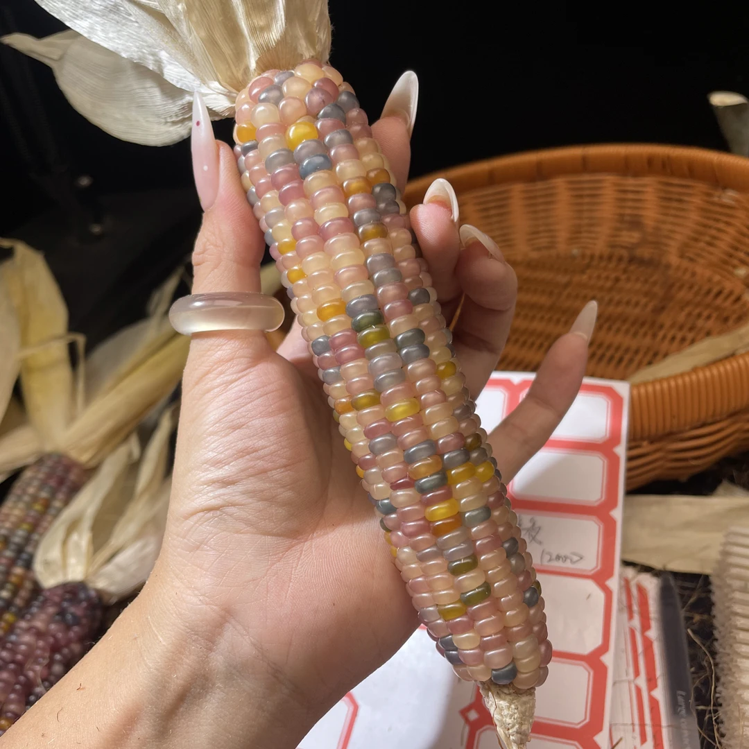 文玩玉米摆件 手把件 创意饰品 （一物一拍）私自拍下随机发