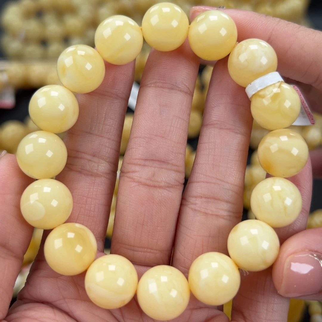 琥珀未镶嵌手链21.1克