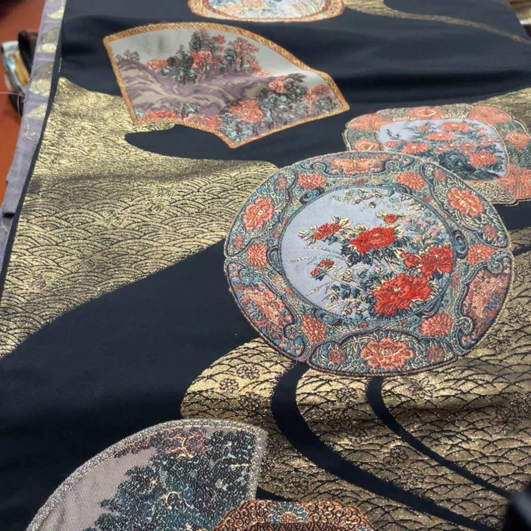 织绣织锦缎，织锦缎