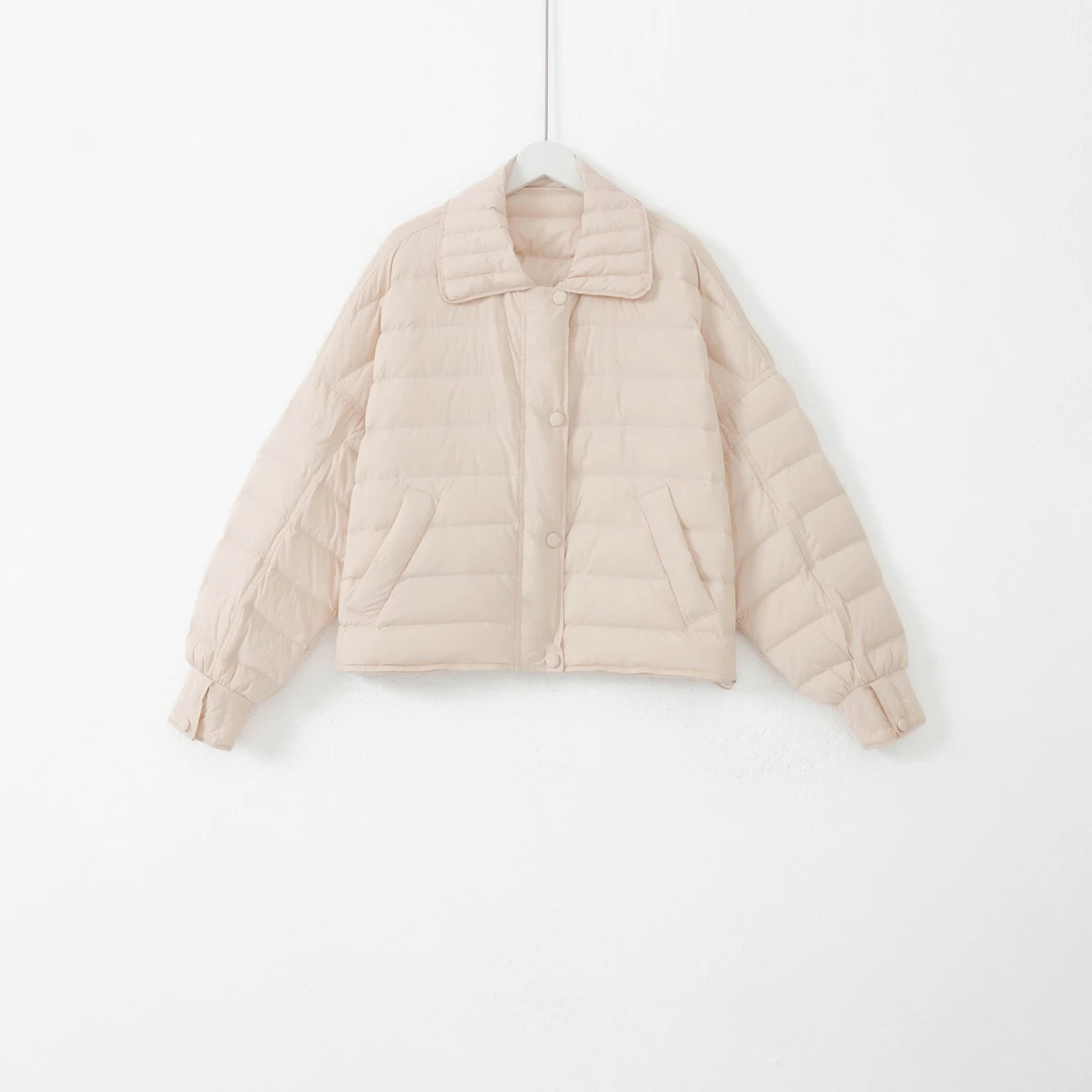 几里与麻 奶油风轻薄翻领羽绒服 衣长58胸围142 2100542