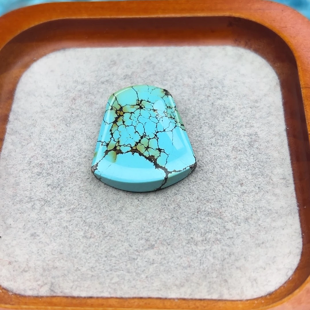 绿松石未镶嵌珠宝半成品