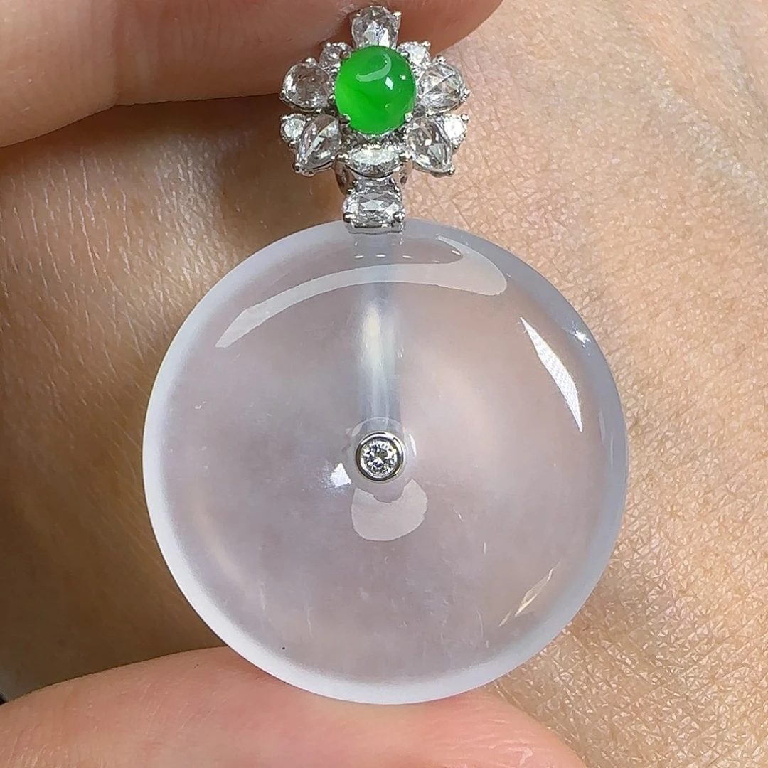 颈饰18K金镶嵌翡翠天然翡翠