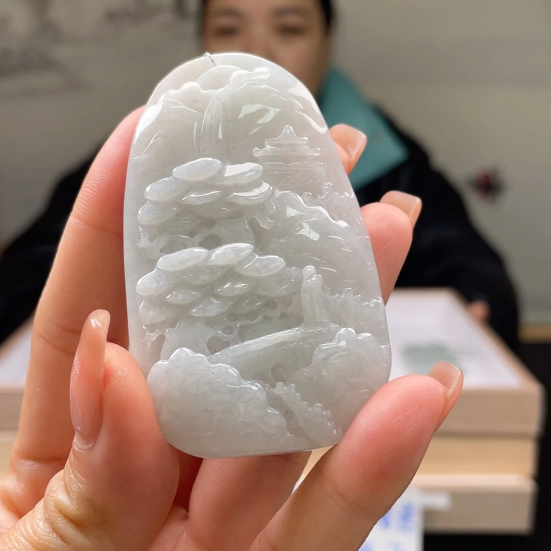翡翠吊坠(不含链)未镶嵌