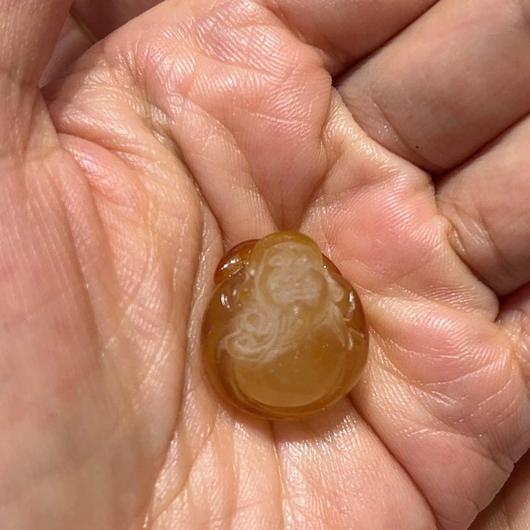 琥珀未镶嵌颈饰吊坠