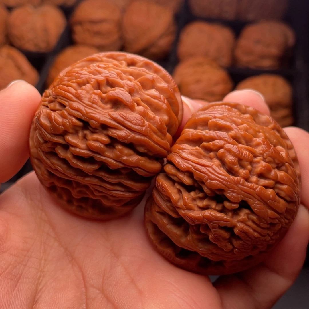 文玩核桃把件秦岭山脉