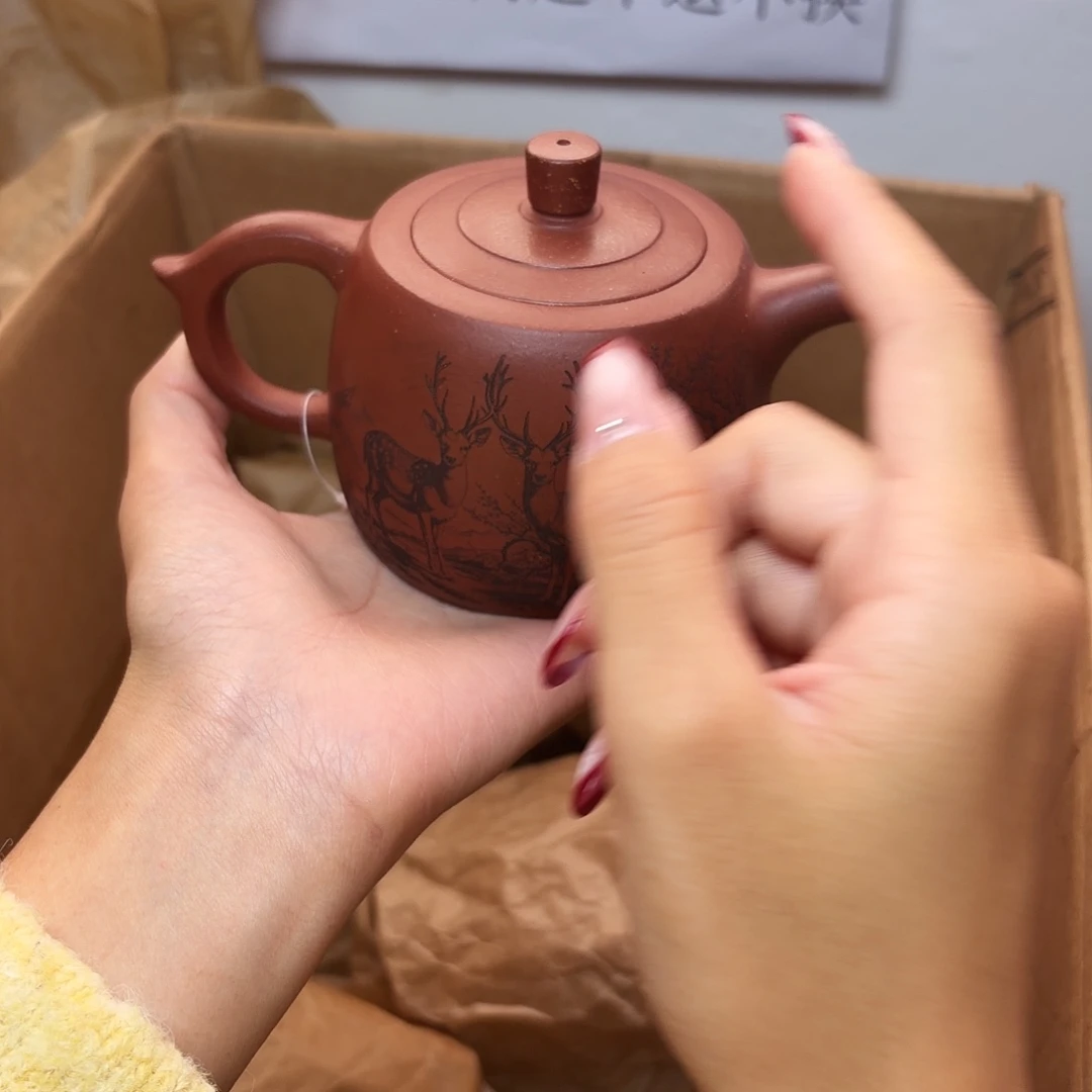 甄选宜兴本土紫砂壶