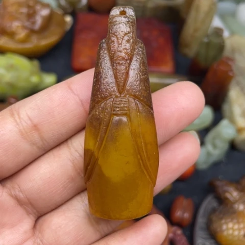 蛇纹石玉未镶嵌颈饰65