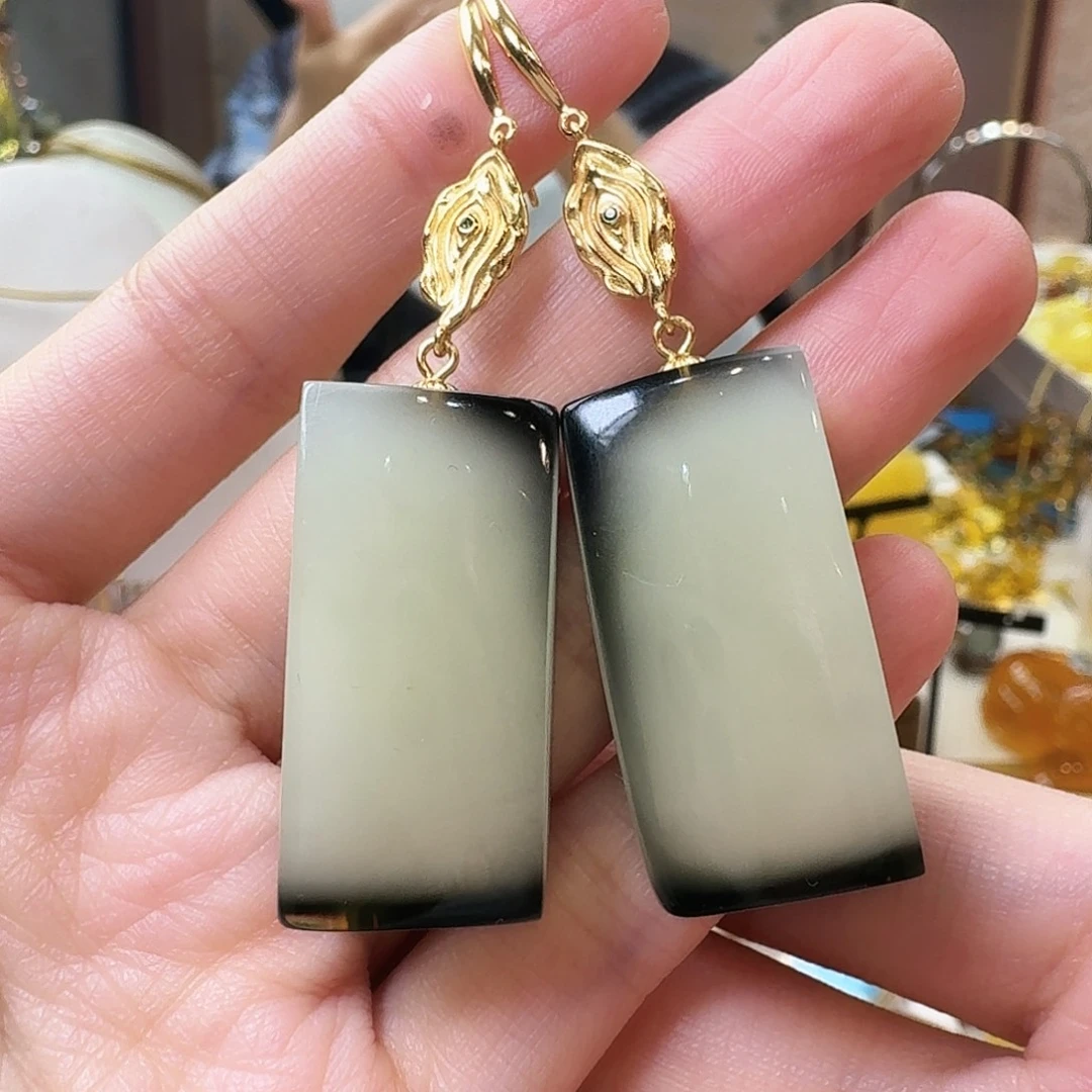 琥珀未镶嵌颈饰耳坠