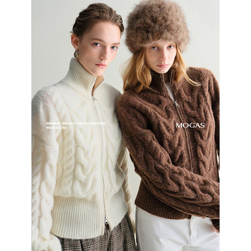 Mogas【达人专属】羊毛混纺立领绒感毛衣双头拉链针织开衫5301