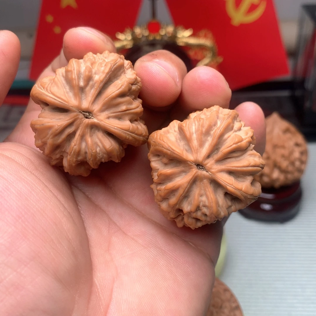 吊坠文玩核桃暴雪