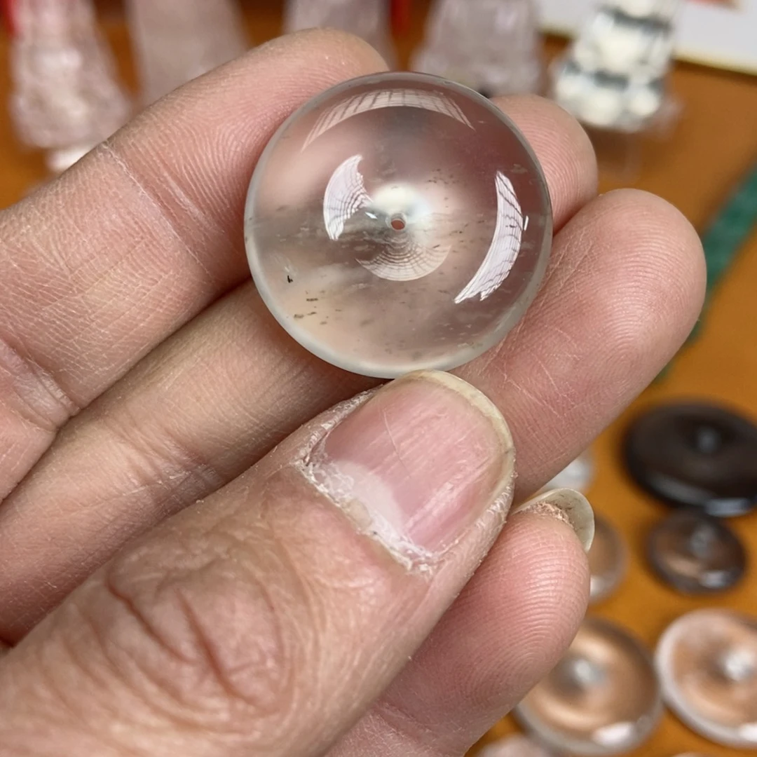 石英质玉吊坠未镶嵌