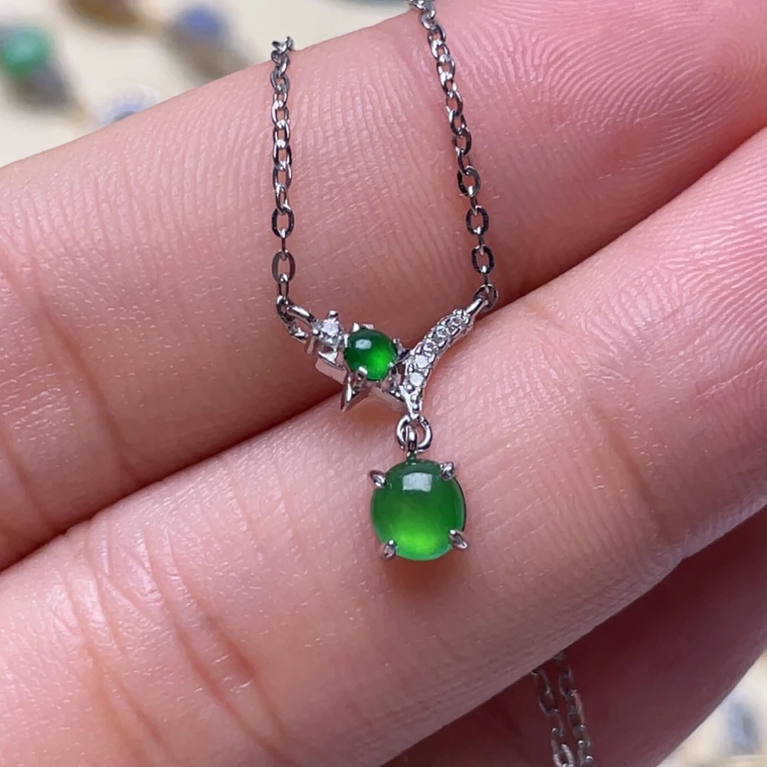 翡翠颈饰银S925镶嵌纯天然缅甸翡翠
