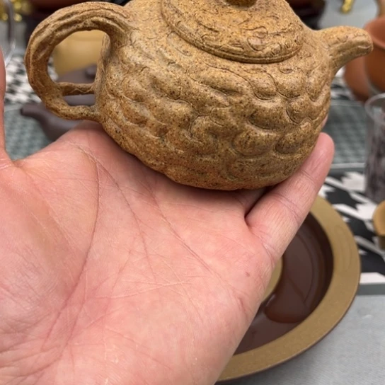 ✘****╮瑕，供春，容量二百，段