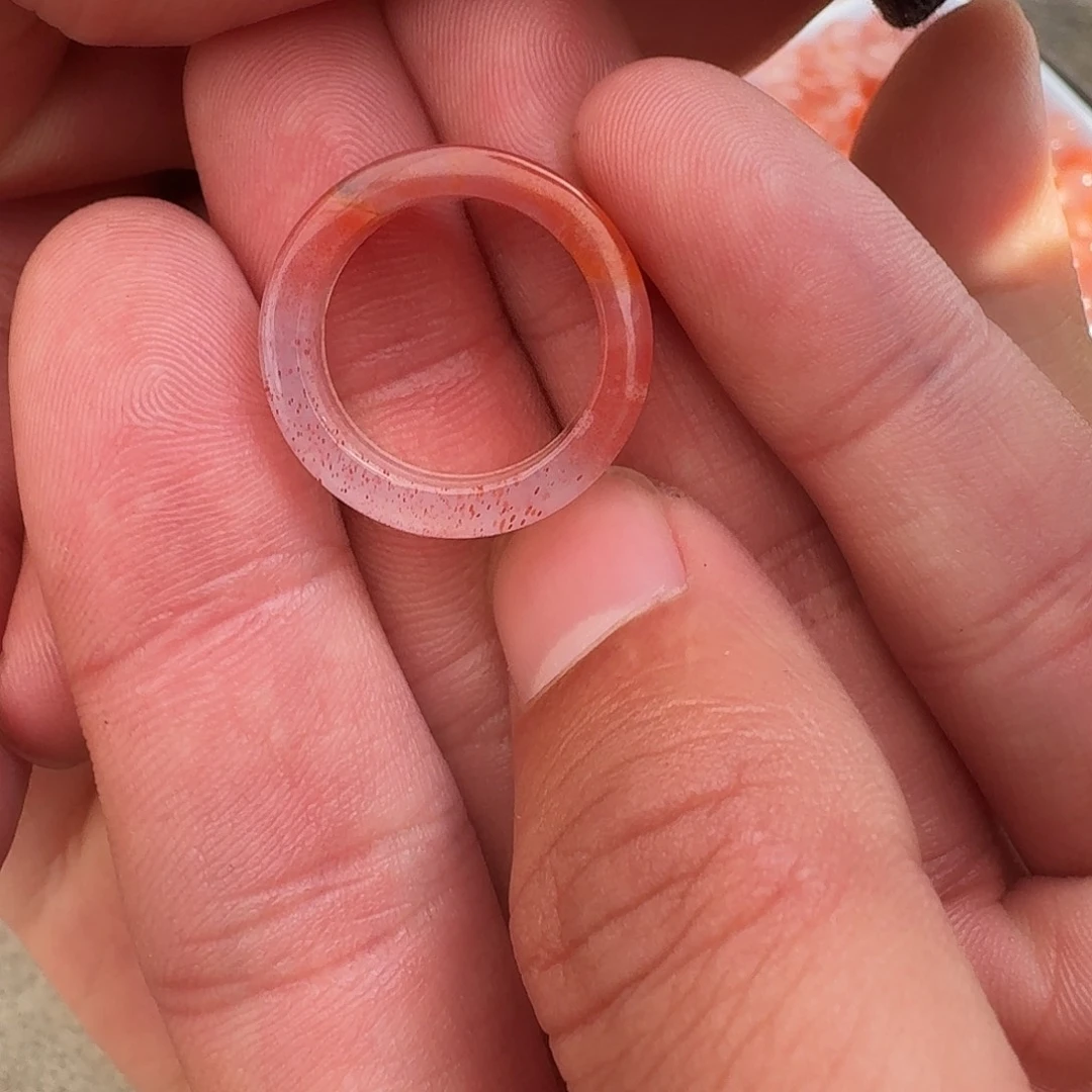 南红玛瑙吊坠未镶嵌南***摇