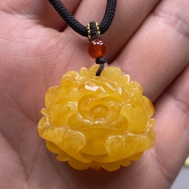 琥珀未镶嵌颈饰吊坠