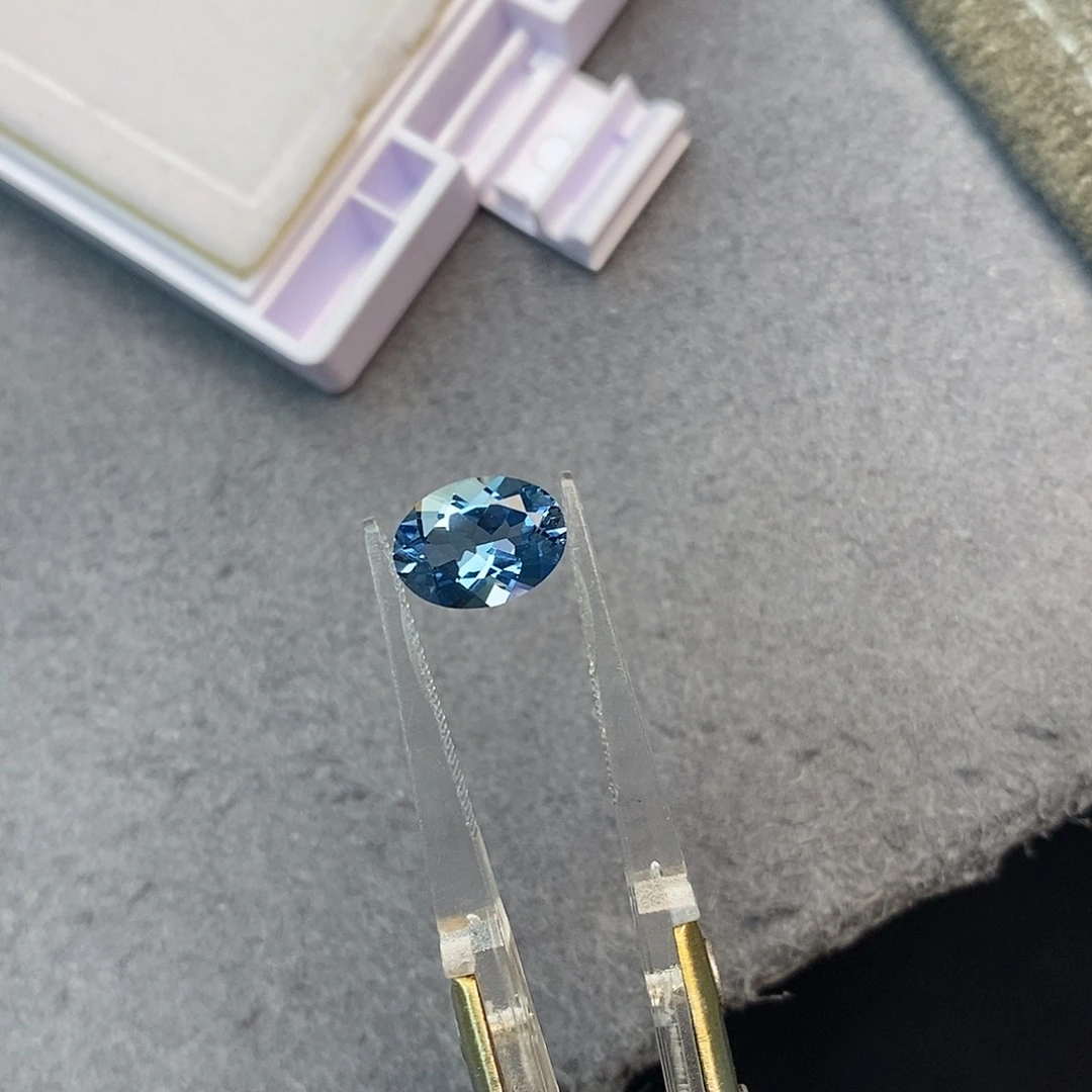 未镶嵌海蓝宝石笔搁1.5ct 超级圣玛利亚