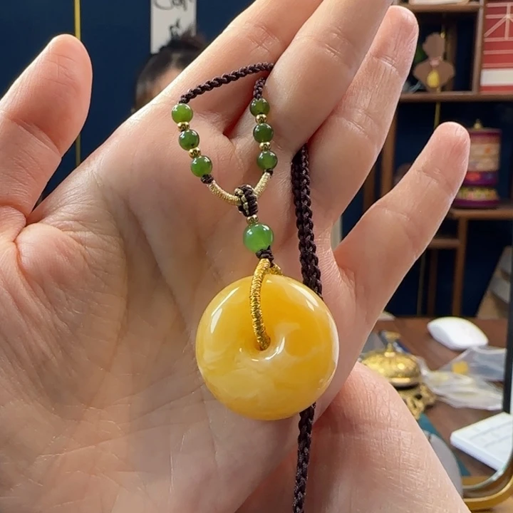 蜜蜡吊坠(赠链)未镶嵌夏*可