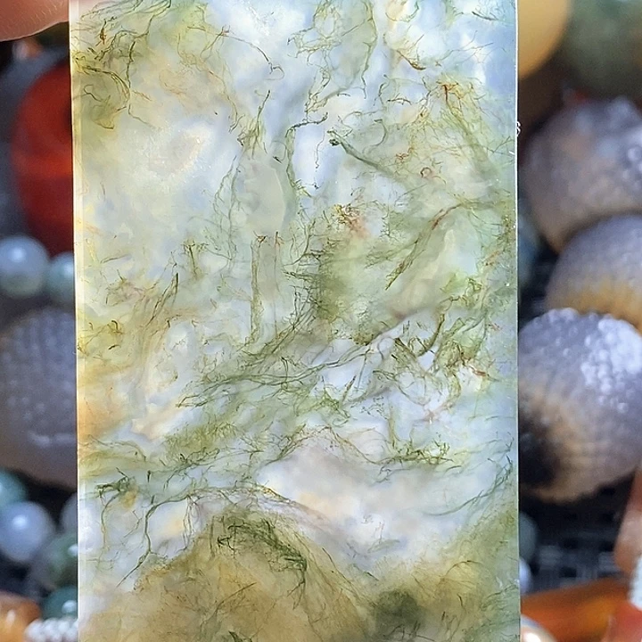 水***玛瑙/玉髓未镶嵌颈饰