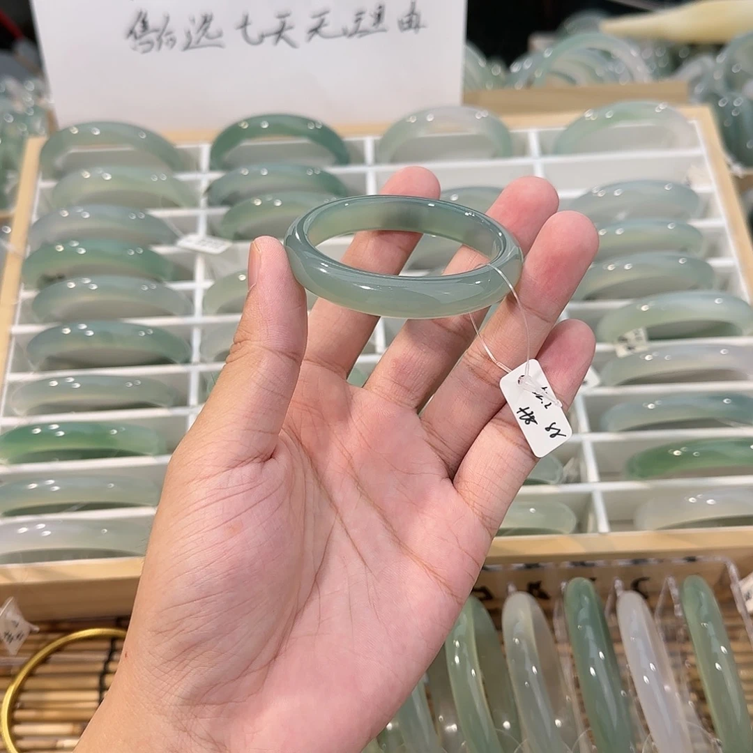 手镯玛瑙/玉髓未镶嵌圈口52.2