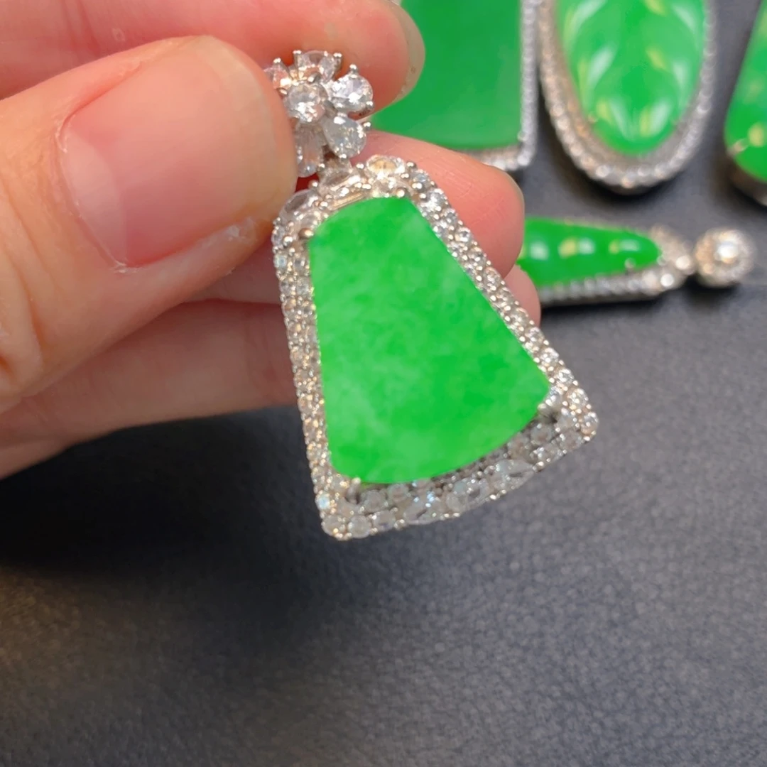 翡翠银S925镶嵌吊坠(不含链)