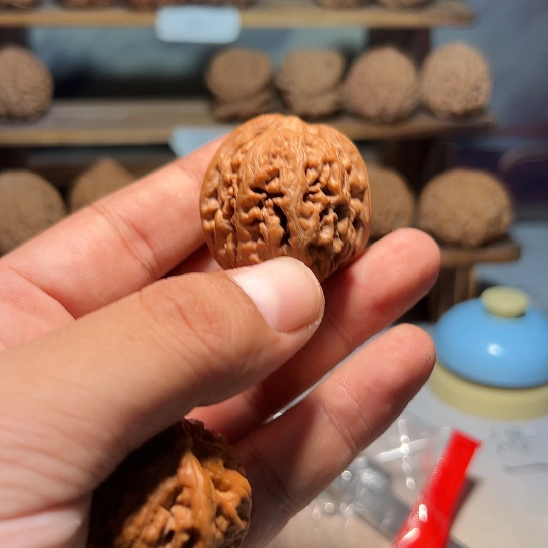 马***缺文玩核桃，011核桃
