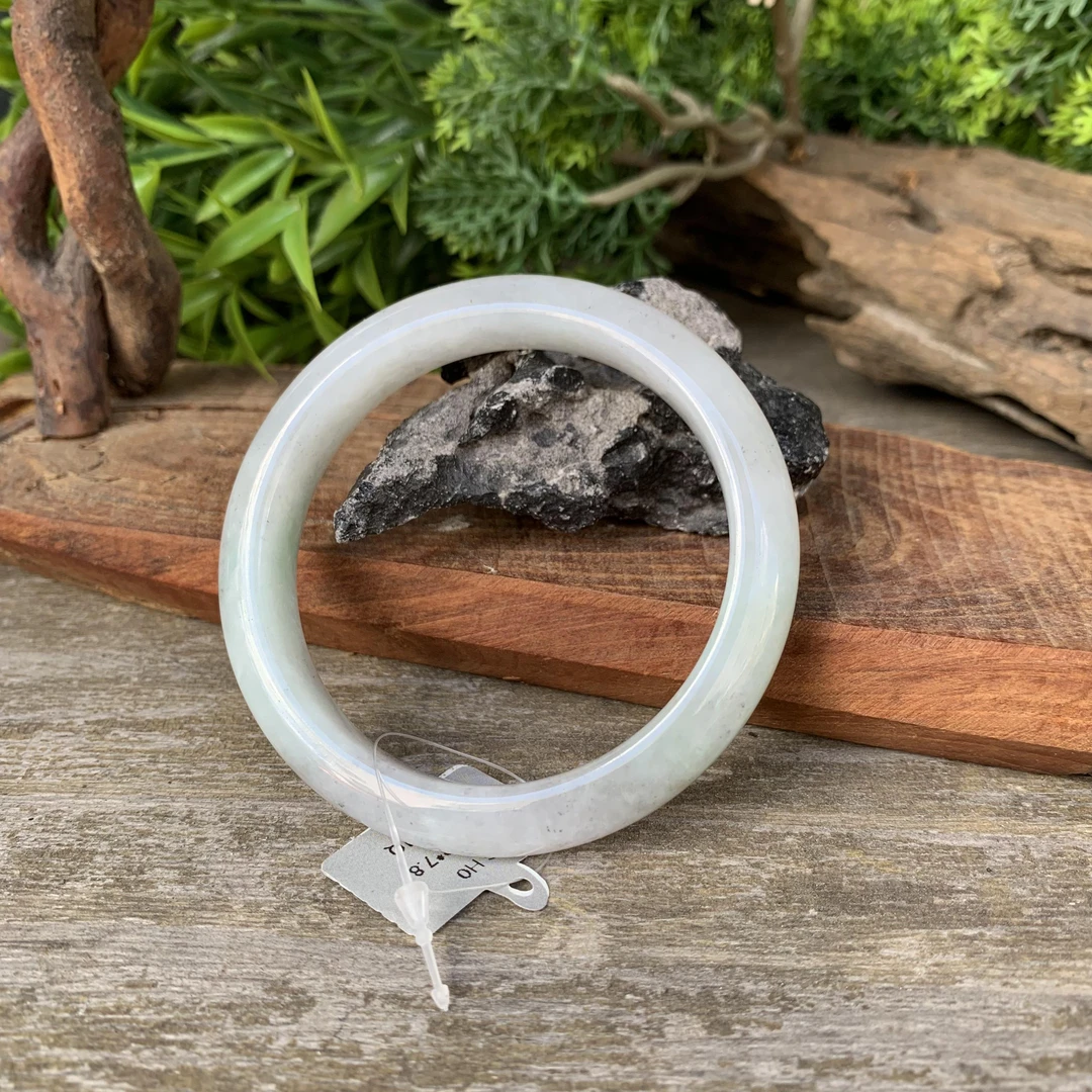 天然翡翠A货 57-58 乌鸡冰透特色镯 气质款4921精美