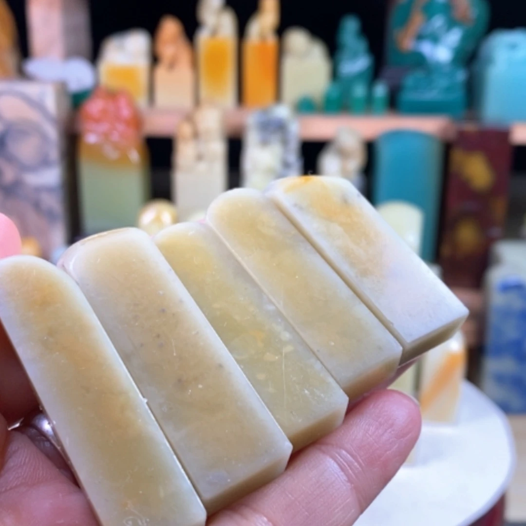 【闪购商品】青田石封门菜花黄……