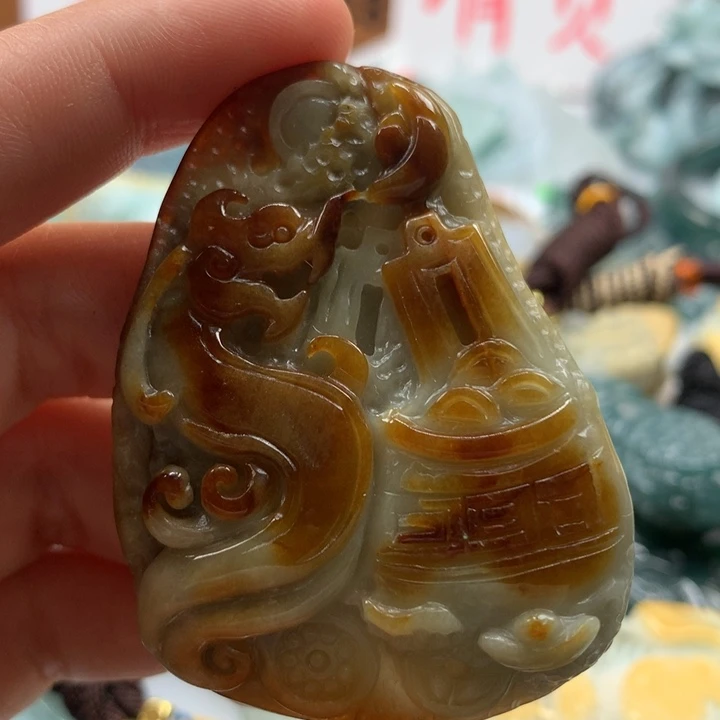 翡翠颈饰未镶嵌保真天然A货翡翠