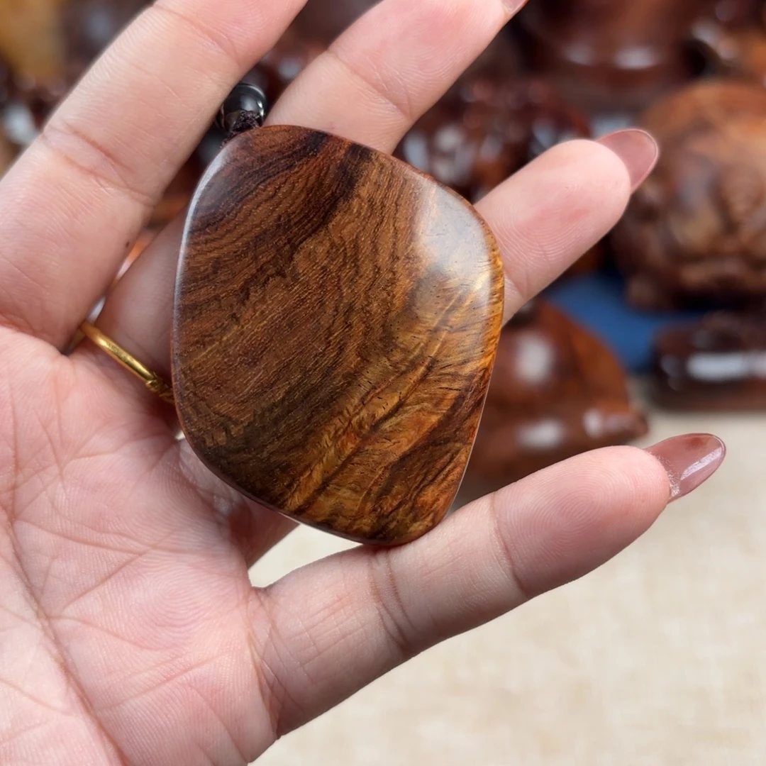 吊坠黄花梨/降香黄檀