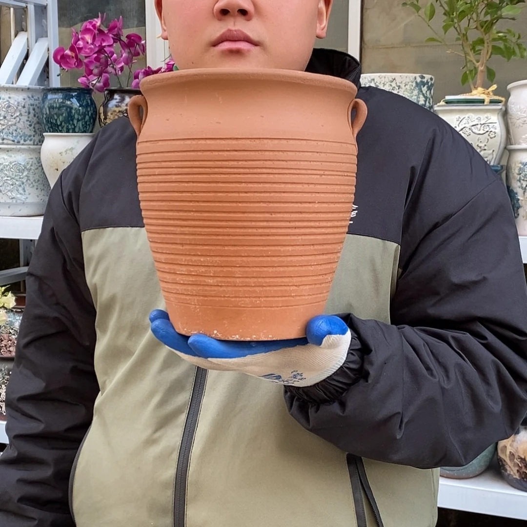 花盆紫砂口18高22瑕疵