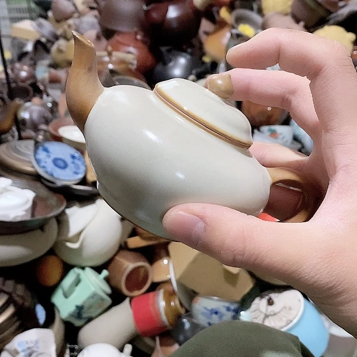 瓷片荷花绽放光芒……然后我们去看看那些