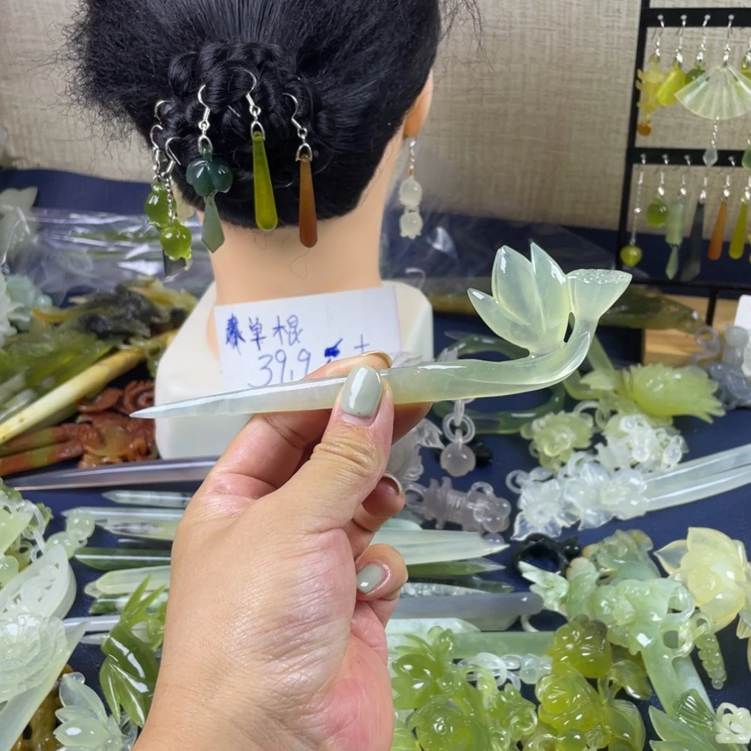 蛇纹石玉未镶嵌发饰