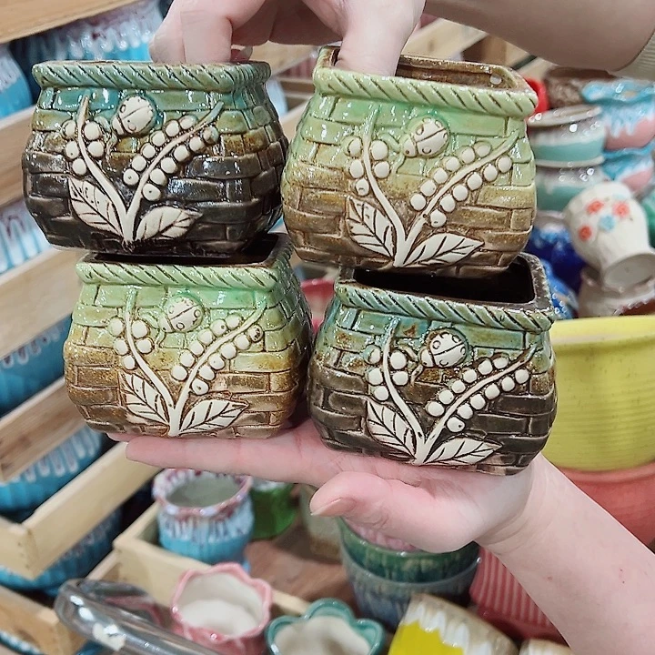 有孔，凑单福利满10元发货陶瓷多肉花盆！