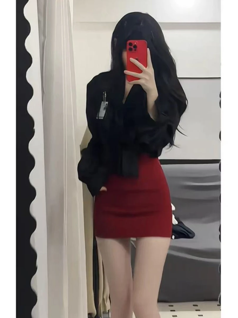 纯欲辣妹风高级感黑色衬衫上衣女春季时尚修身显瘦包臀短裙两件套