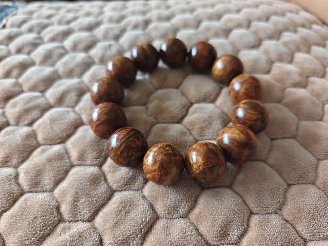 非金属木质手链 黄水波纹手串海南海黄圆珠