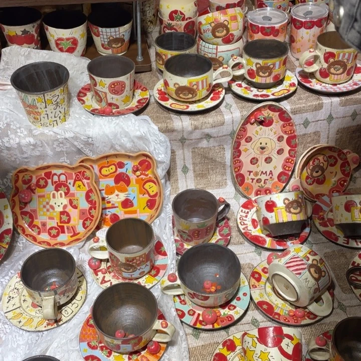 摆件瓷好看的陶瓷来啦