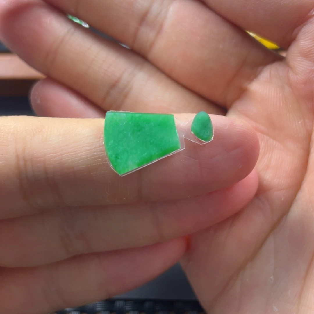 翡翠挂件未镶嵌翡翠珠宝翡翠珠宝