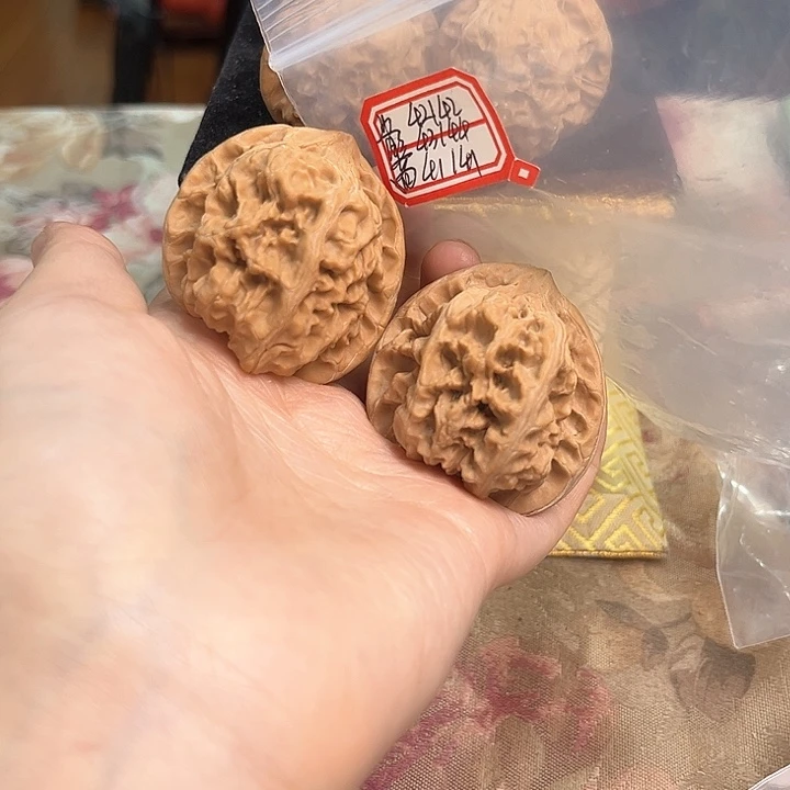 把件文玩核桃马蹄