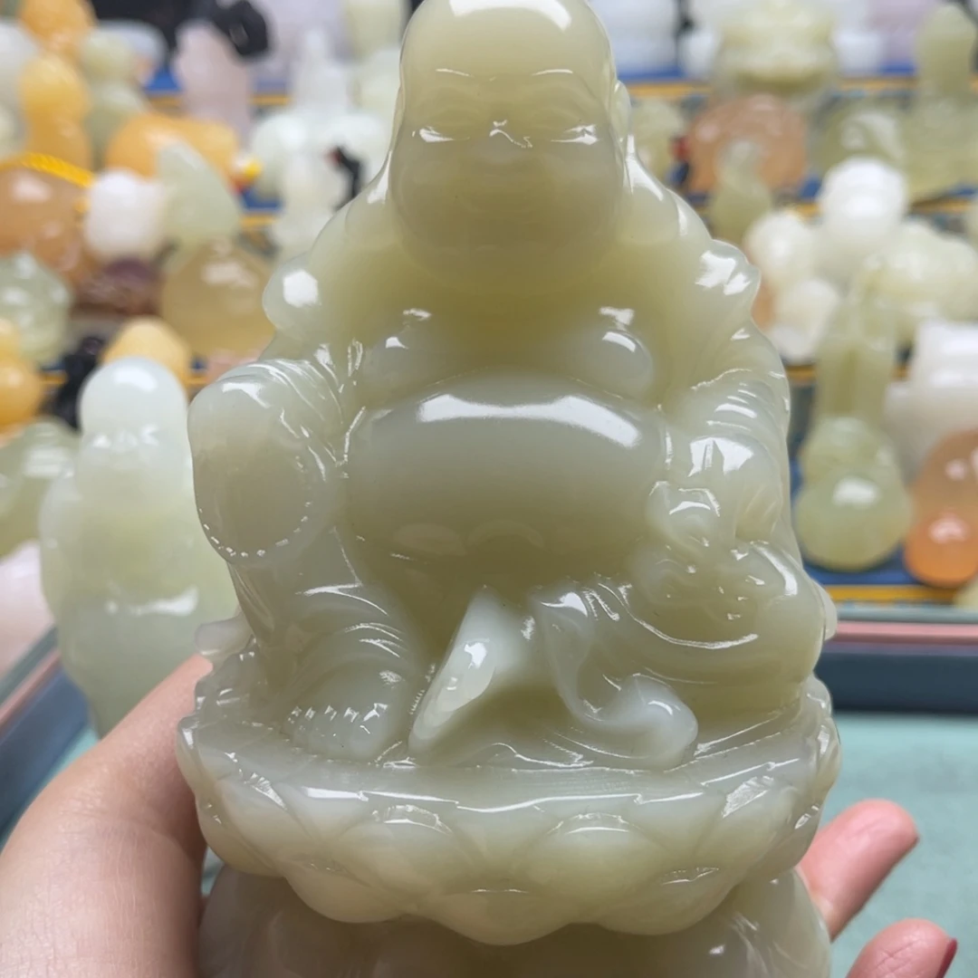 大***法玉天然桌面小摆件