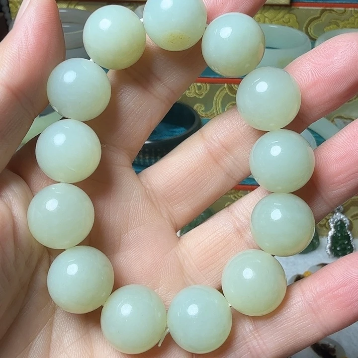 和田玉未镶嵌手链