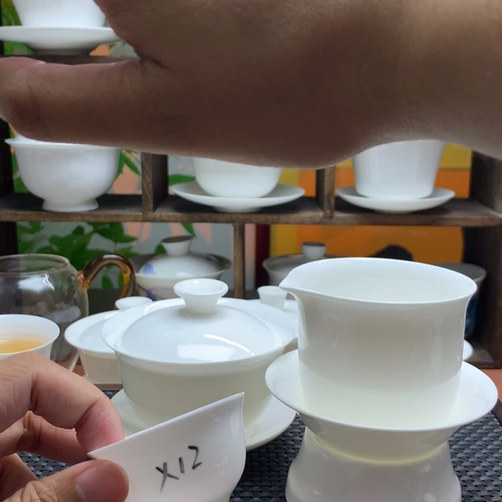 盖下130ml盖碗+12个30ml玉兰杯+公道杯+茶漏