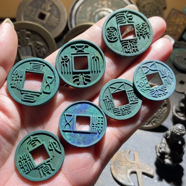 青***瓷铜现代工艺品仿制品