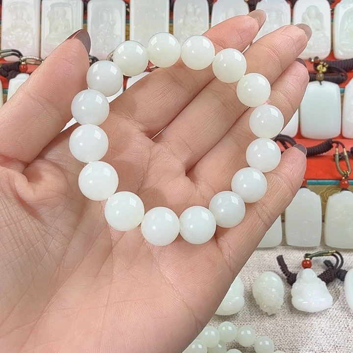 和田玉（糖玉）未镶嵌吊坠(赠链)