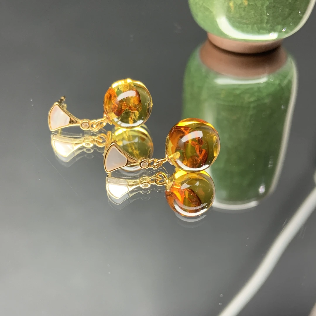 花珀圆珠S925银耳钉精致春日限定款气质百搭（多样性发货）