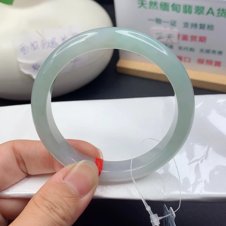 未镶嵌手镯翡翠5758