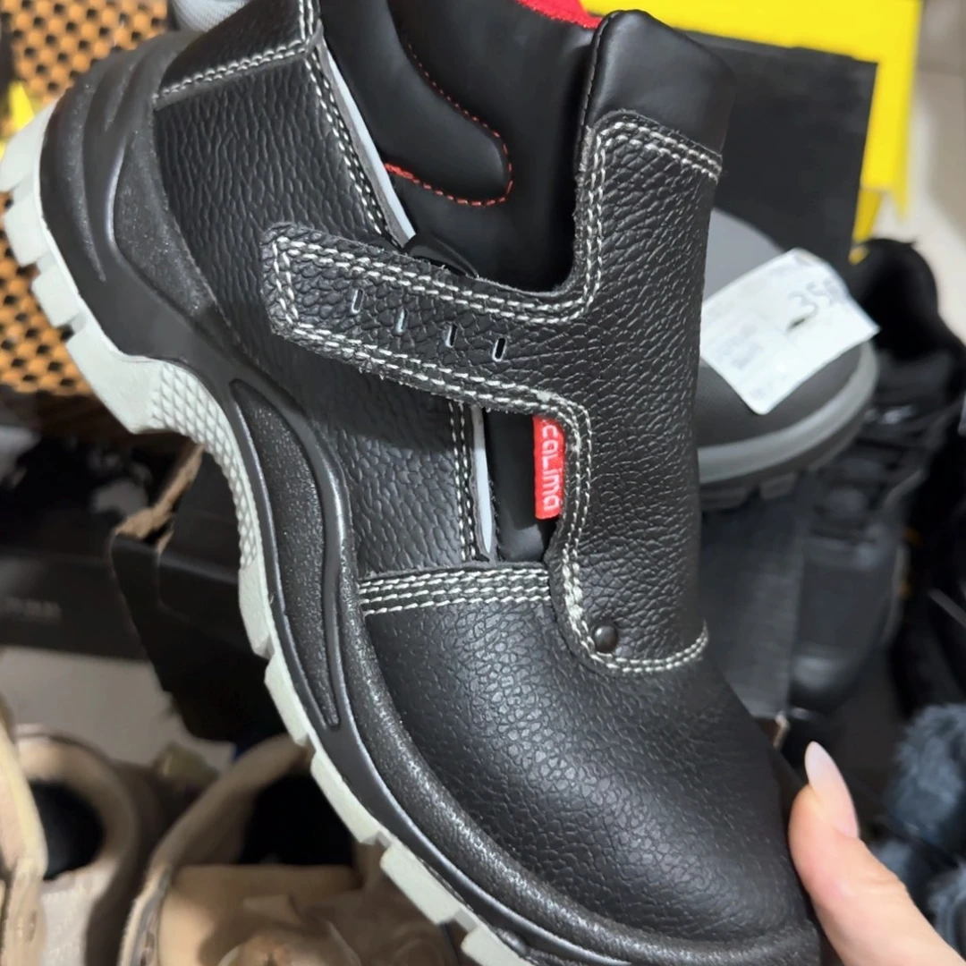 42码9204高帮亮皮高货
