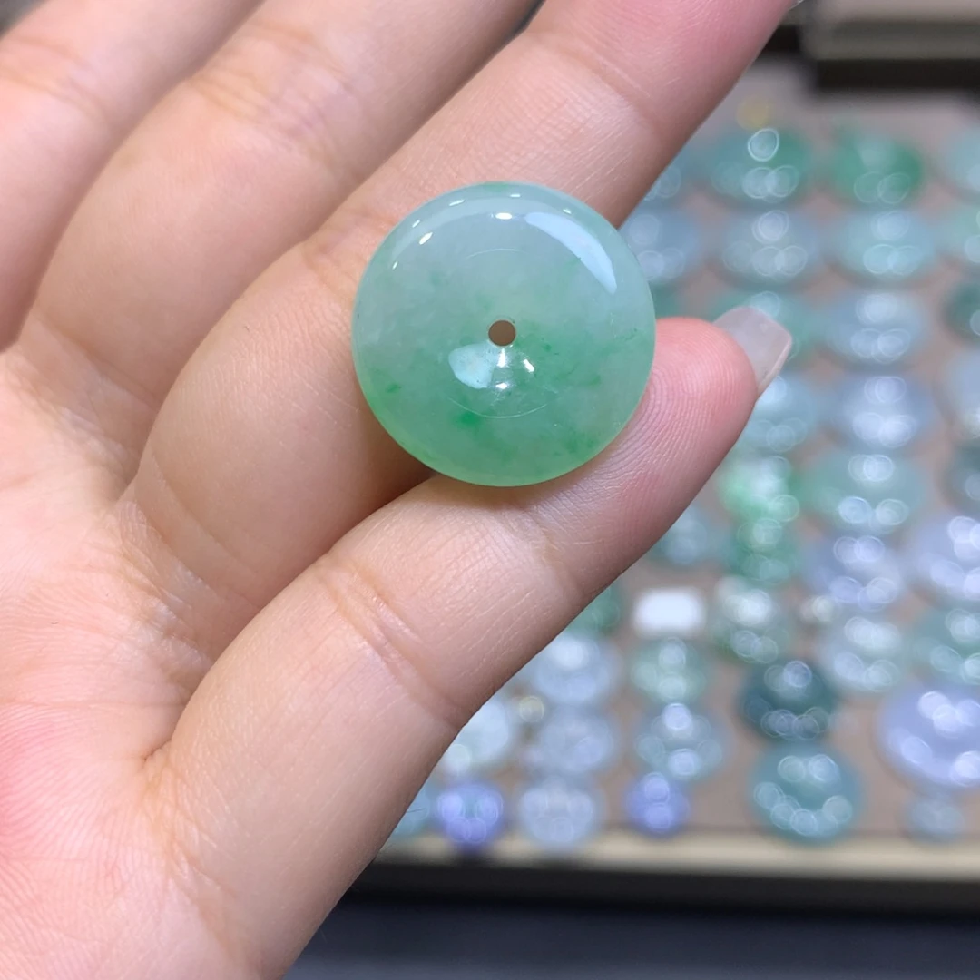 翡翠未镶嵌颈饰平安扣18.4^5.4